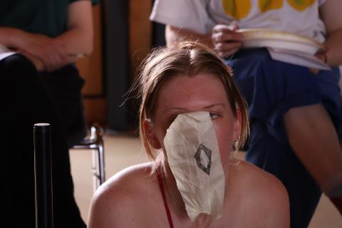 Lauta Cizmar, performer: Nadja Voorham